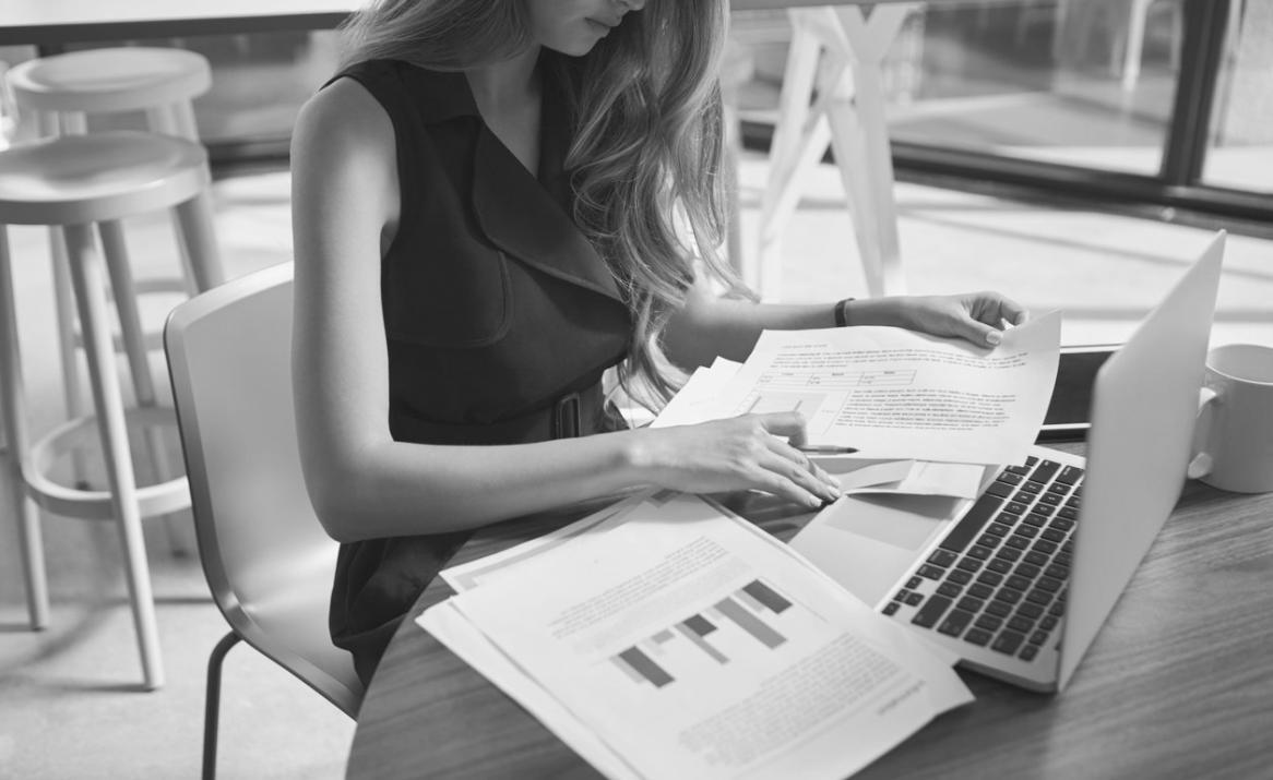 Análisis financiero detallado con herramientas de gestión presupuestaria